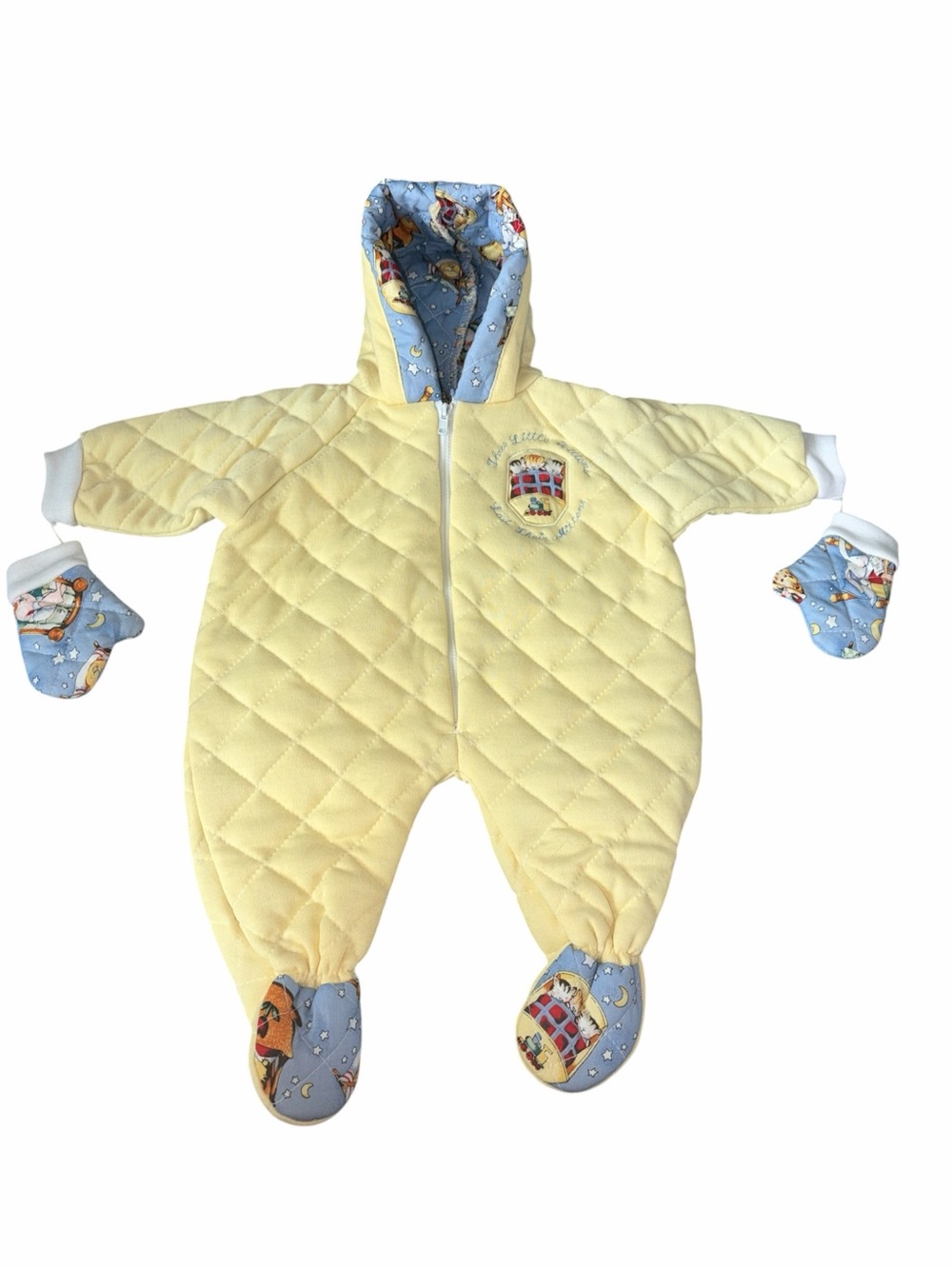 New Handmade Nursery Rhyme Yellow Quilted Hooded Baby Pram Mittens 6-12m Kittens